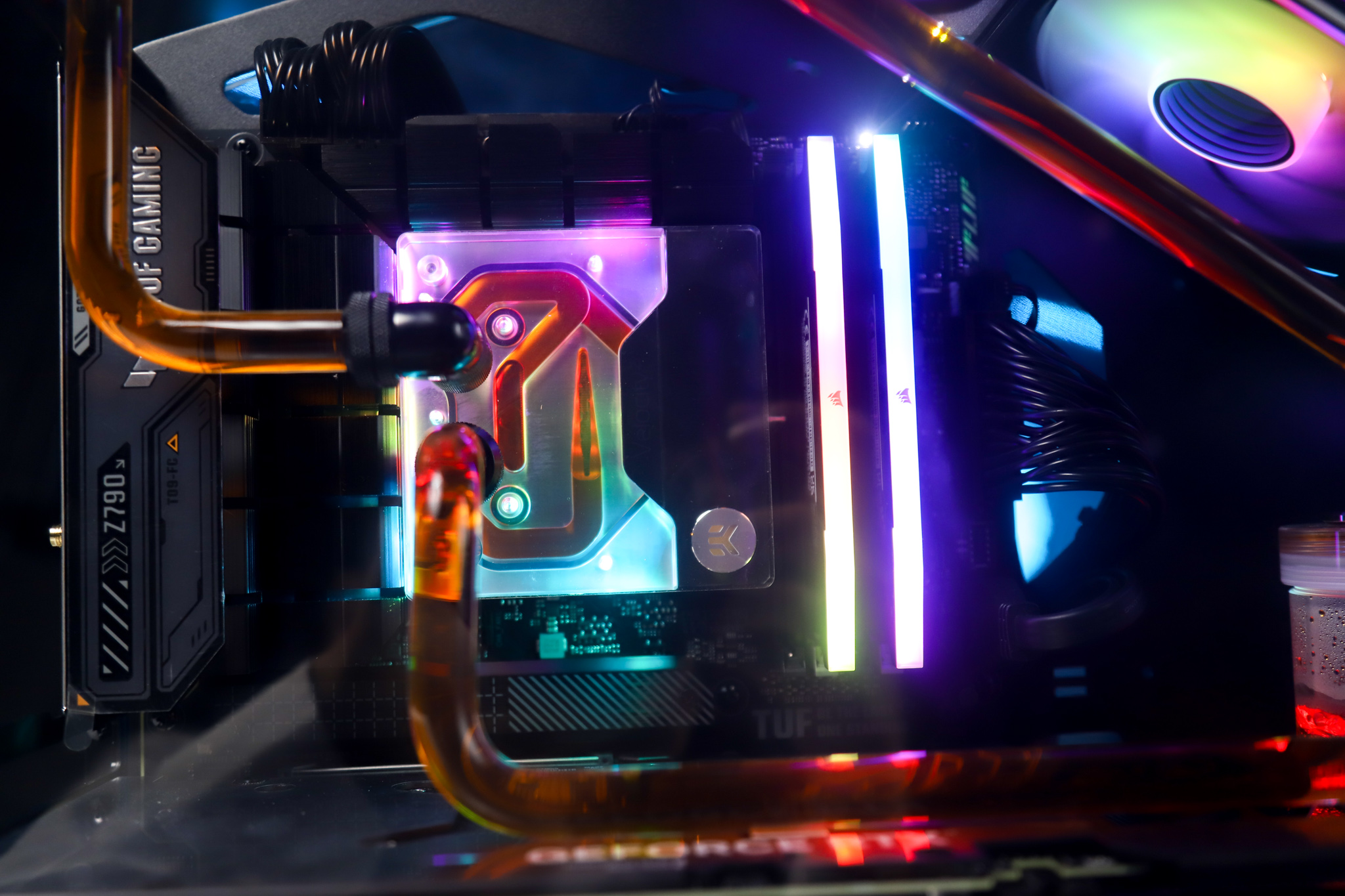 HACOM APOLLO i14-Black Myth Wukong (GeForce RTX 4070Ti Super /i7 14700K/Z790/32G RAM/1000W)